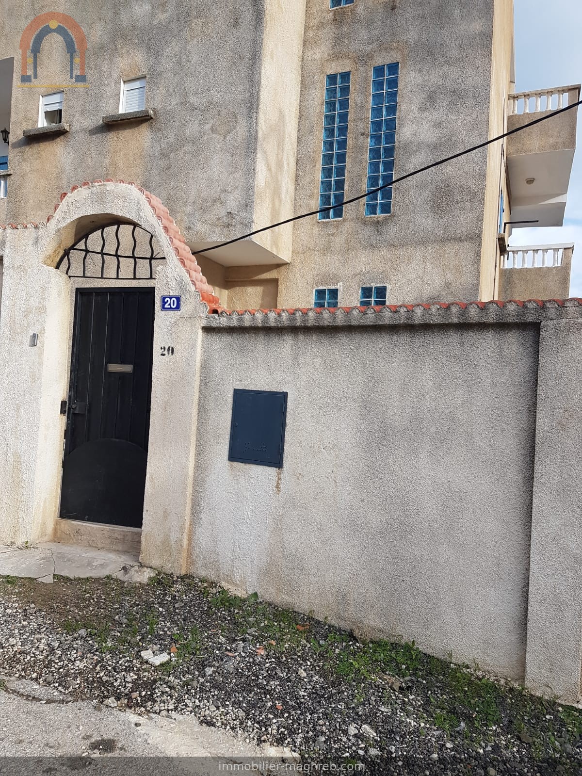 Maison vue mer à Chetaibi — 4 appartements avec vue exceptionnelle sur la baie